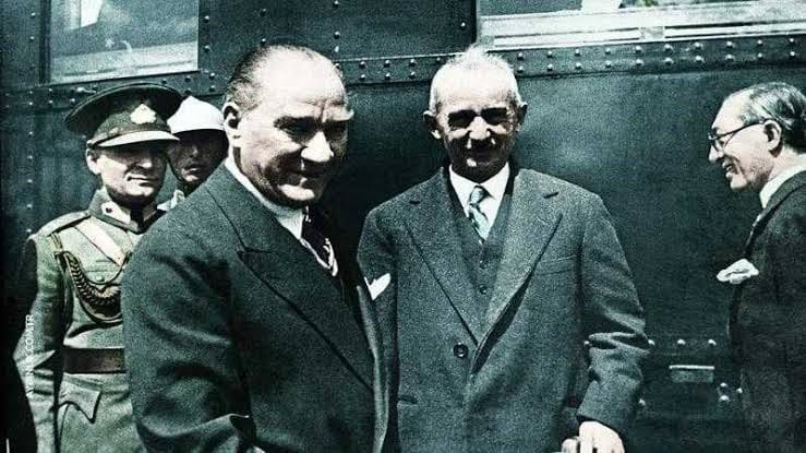 Yurdumuzun Kuruluş Belgesi Lozan Barış Antlaşması'nın 103. Yılı... KUTLU OLSUN!