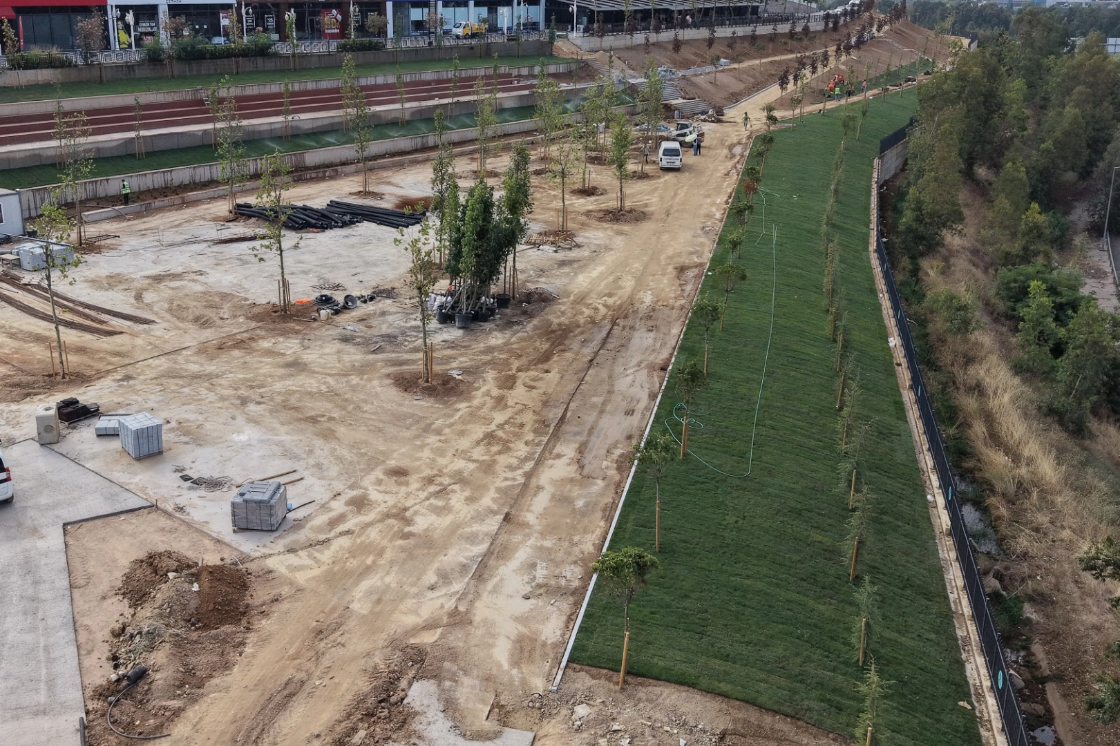Çayırova’da Parklar Yenileniyor, Yaşam Alanları Güzelleşiyor