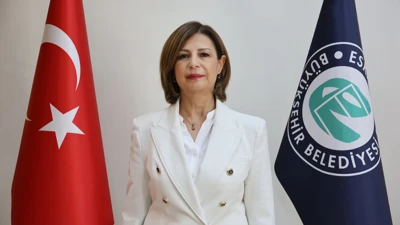 Eskişehir Büyükşehir Belediye Başkanı CHP'den istifa etti, YENİ Parti'ye katıldı
