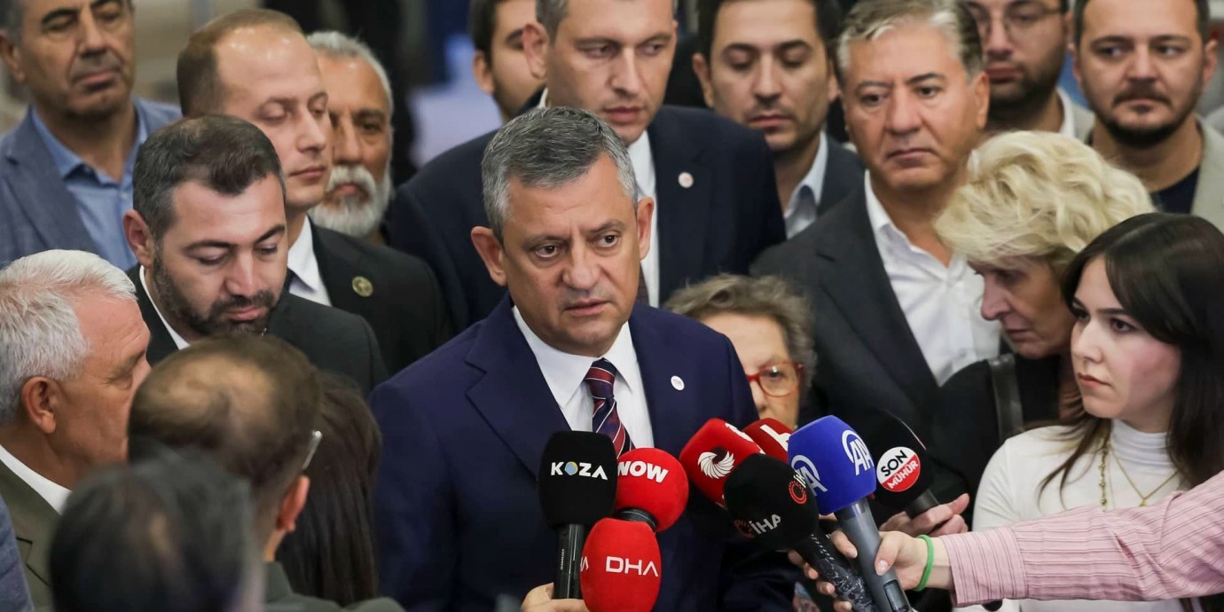 YENİ Parti Lideri Özgür Özel, Ankara’da Gazetecilerin Sorularını Yanıtladı!