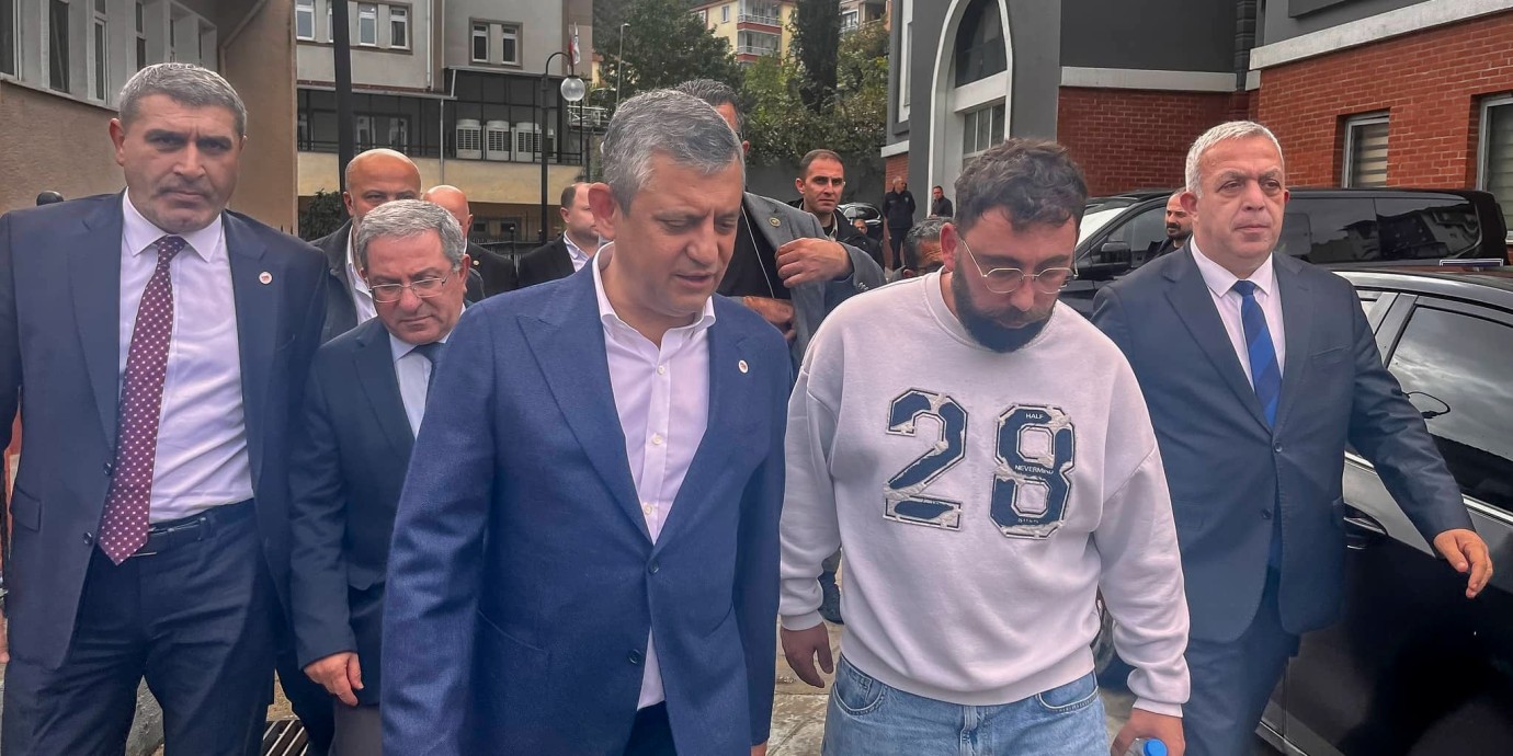 Özgür Özel, Artvin’de Reşit Kibar Davası'nın duruşmasına katıldı!