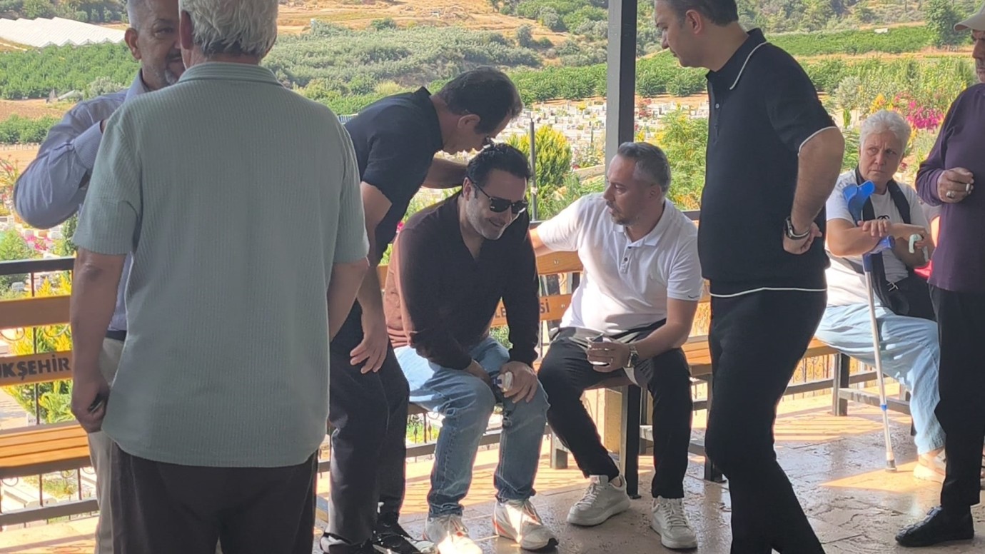 Atilla Taş'ın kızı Sezen Taş sonsuzluğa uğurlandı!