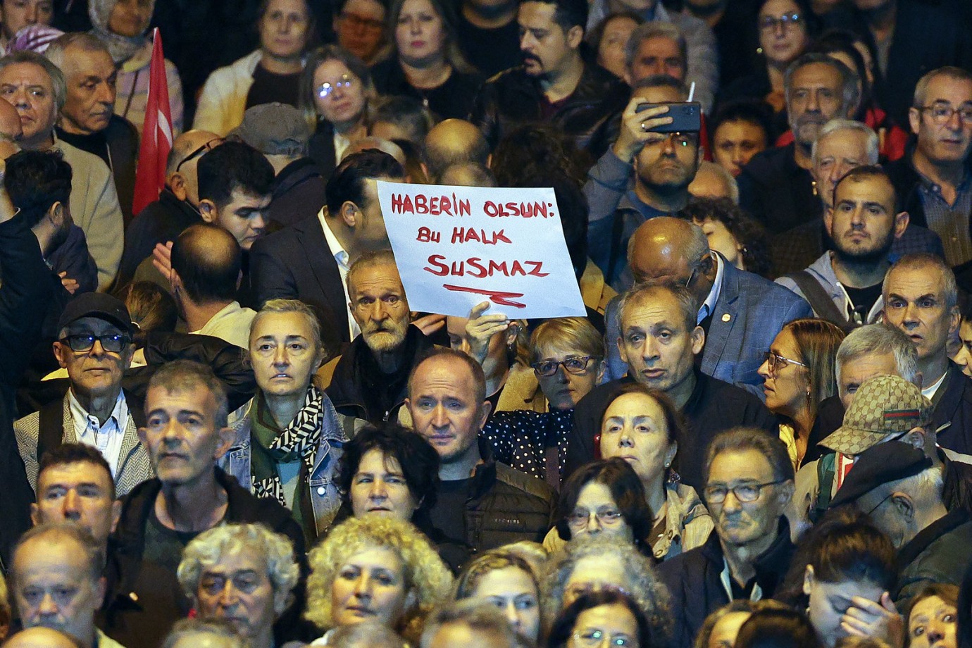 YENİ Parti Lideri Özgür ÖZEL: “HALK TV, DAYATILAN BATAKLIĞA İNAT ÇİÇEK AÇABİLDİ”