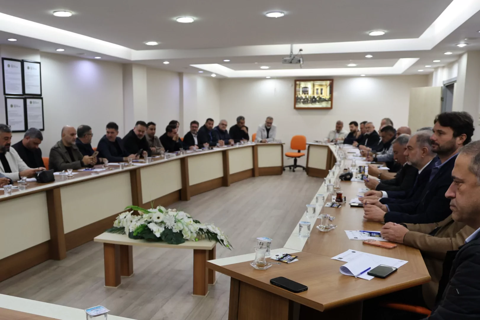 Salihli TSO’da Süleyman Oral Yeniden Meclis Başkanı Seçildi