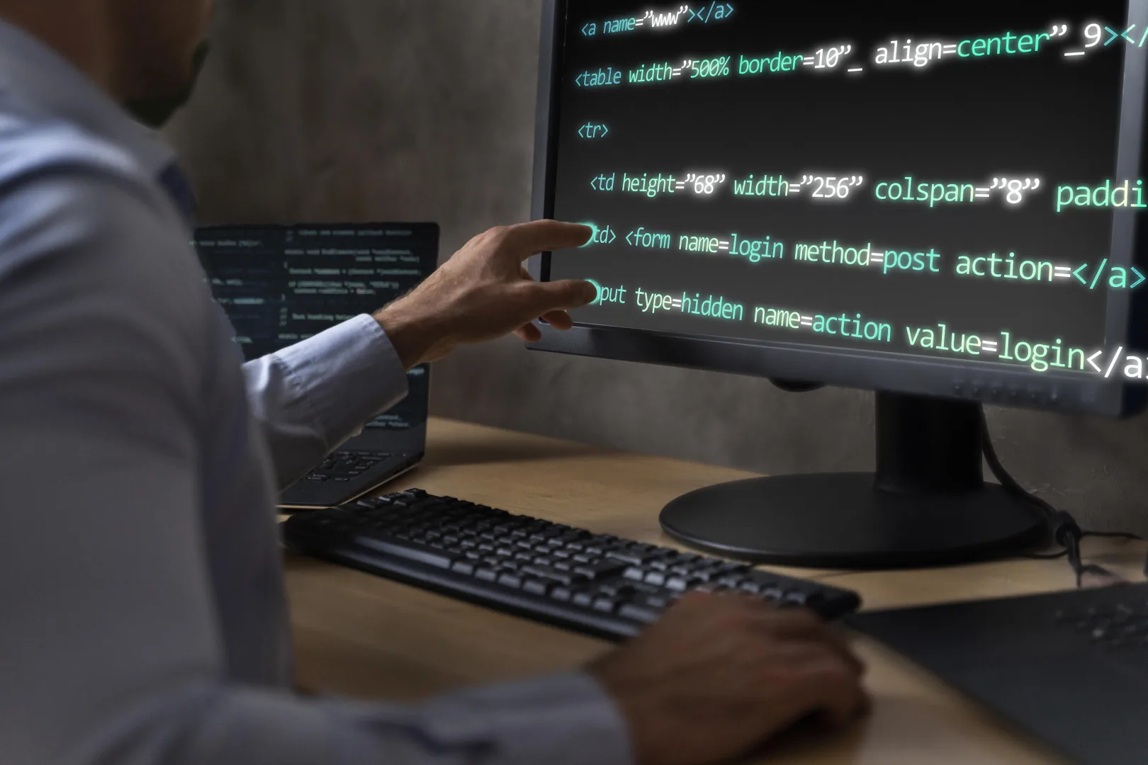 PHP Güvenlik Açıkları İçin Uzmanlardan 5 Kritik Önlem!