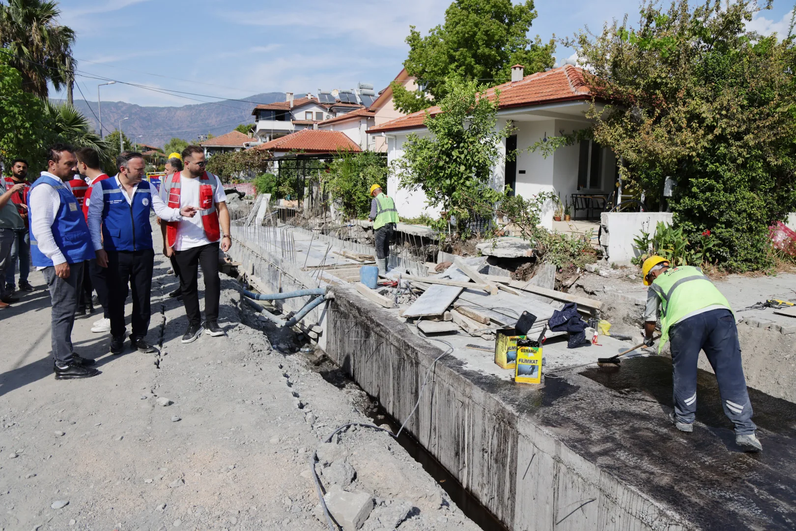 Muğla Büyükşehir Belediyesi’nden Köyceğiz’e Altyapı ve Yol Yatırımı