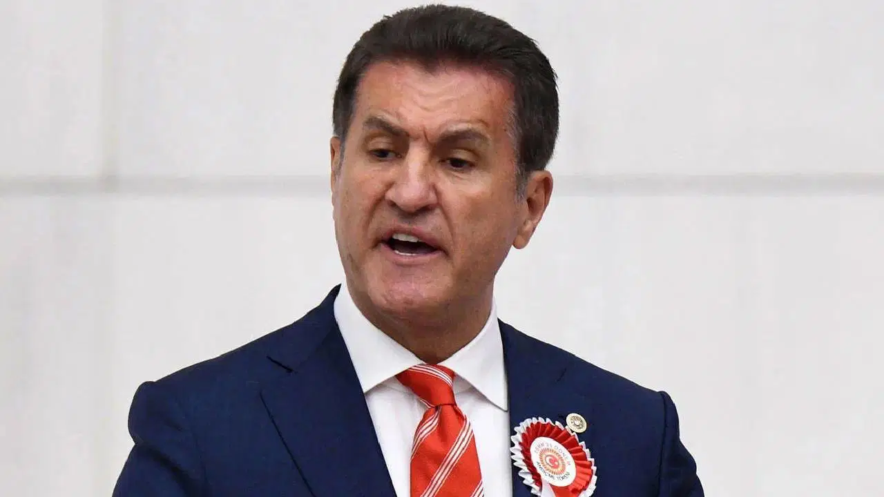Mustafa Sarıgül YENİ Parti'den istifa etti: 'Adalet tecelli edecek, partime döneceğim'