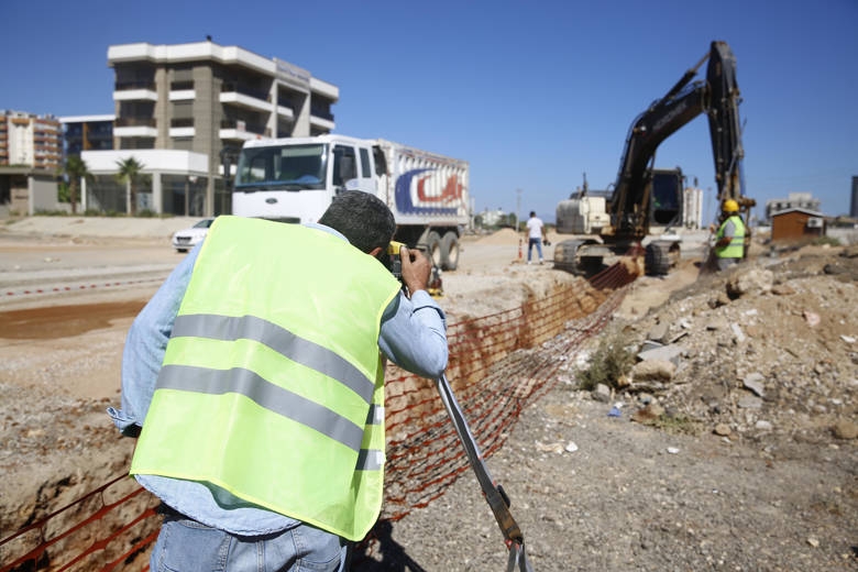 Antalya Büyükşehir’den Aksu’da 185 milyonluk altyapı çalışması