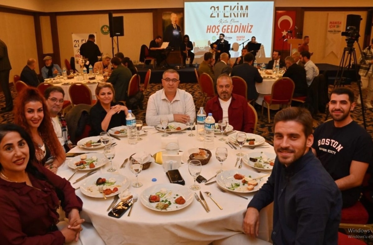 Başkan Zeyrek: “Basın Özgürlüğü Esastır, Kalemler Serbest Kalmalıdır”