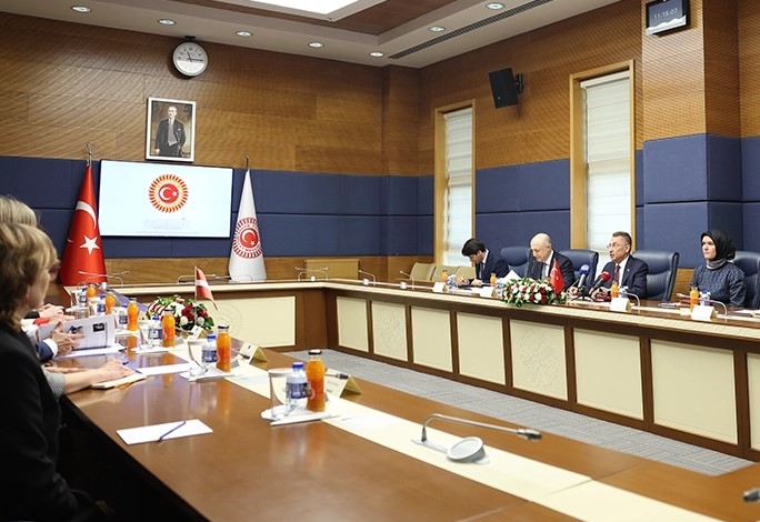 Letonya Dışişleri Bakanı, TBMM Dışişleri Komisyonu'nda Ağırlandı