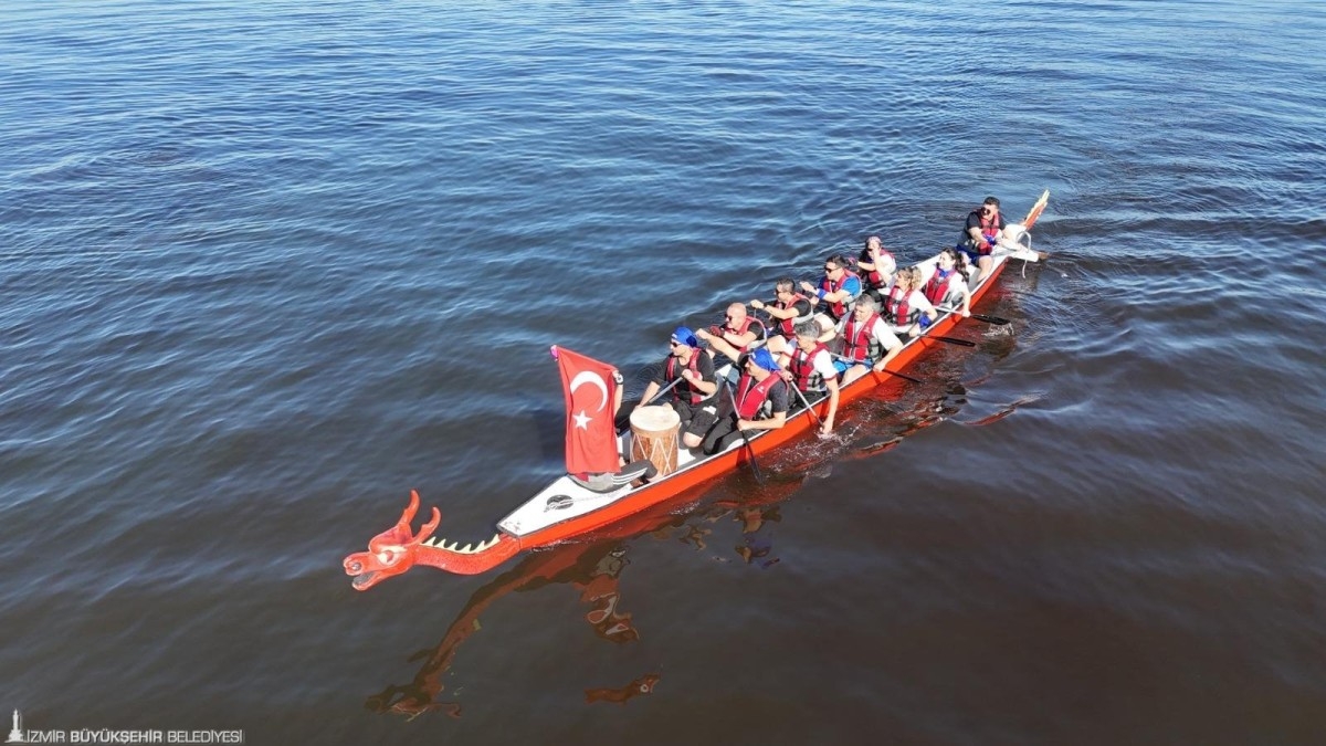 Dragon Festivali, İzleyicileri Büyüledi