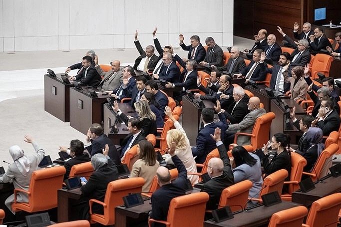 Yargıda Yeni Dönem: Noterlik Kanunu ve Bazı Kanunlarda Değişiklik yasalaştı 