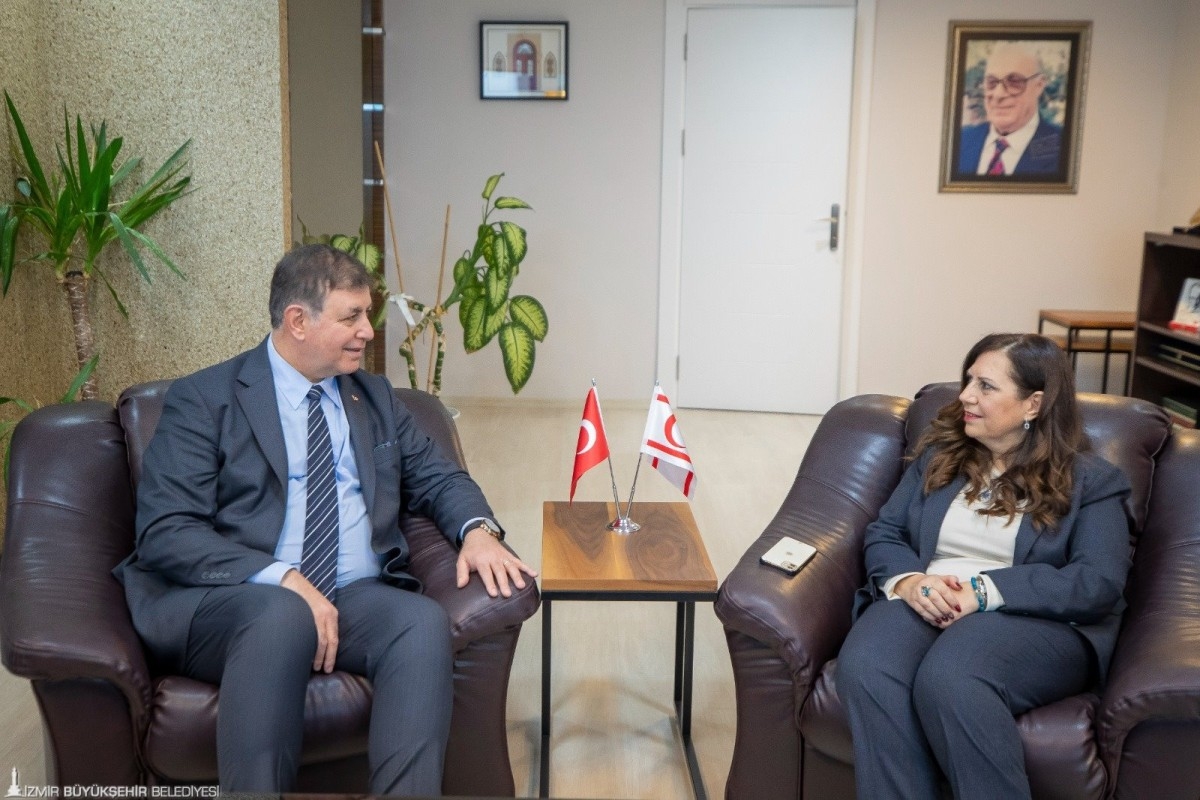 İzmir ve KKTC Arasındaki İlişkiler Güçleniyor