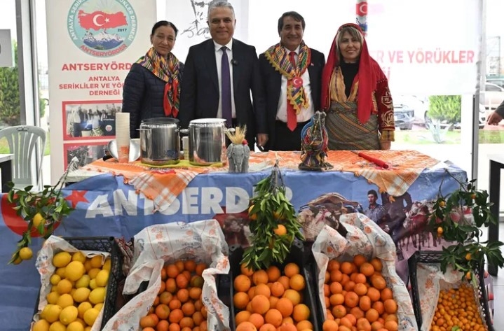 Muratpaşa'da Başkan Uysal'dan 'Yerli Malı Haftası'na Vurgu!