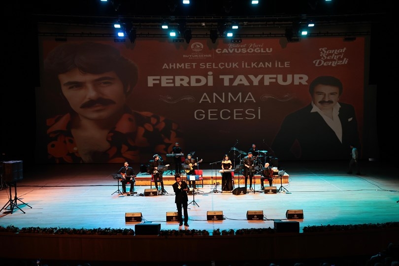 Ferdi Tayfur Anısına Unutulmaz Bir Gece
