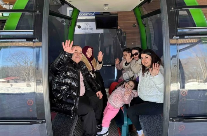 Kartepe Teleferiği'ne Tatilcilerden Büyük İlgi
