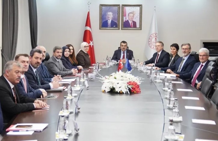 AB Türkiye Delegasyonu, MEB'yi Ziyaret Etti