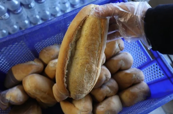 Bursa İnegöl’de Halk Ekmek Satışları Başladı!