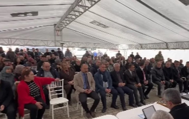 Vali Sezer Edirne'de Halkın Taleplerini Dinledi