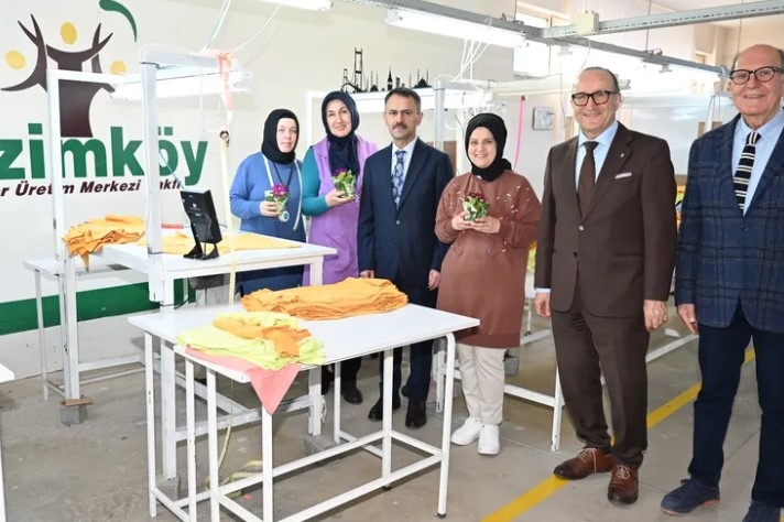 Bizimköy Engelliler Üretim Merkezi’nde Anlamlı Kutlama