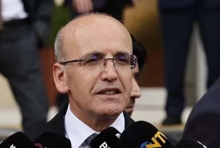 Bakan Şimşek'ten Dezenflasyon Açıklaması: İstikrar İçin Tüm Araçlar Kullanılacak
