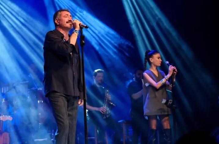 Hakan Altun'dan Etkileyici ve Duygusal Performans