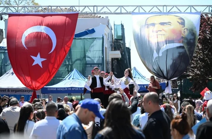 7 ülkeden çocuklar Edirne’de buluştu