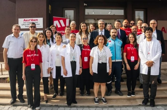 AKUT Vakfı’ndan Hatay’da Sağlık Hizmetlerine Destek