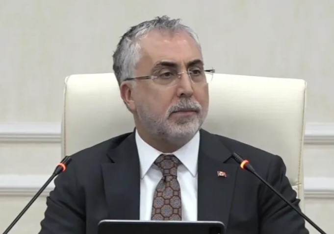 Bakan Işıkhan, İşsizlikte Tarihi Düşüşü Açıkladı!