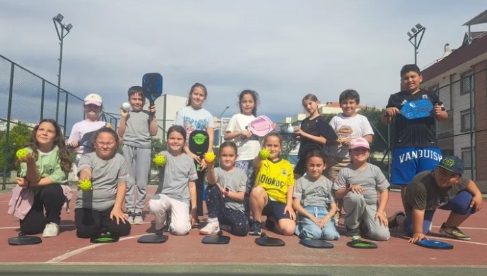 Pickleball Ligi Heyecanı İzmir’de Yükseliyor