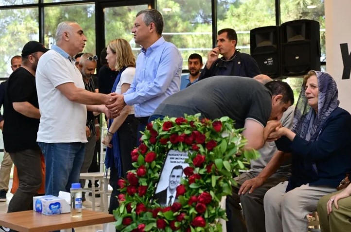 Manisa Büyükşehir Belediye Başkanı Ferdi Zeyrek İçin Başsağlığı Ziyaretleri Devam Ediyor