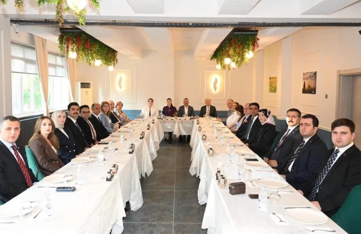 Edirne Valisi Sezer, Tayini Çıkan Kaymakamlarla Vedalaştı