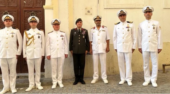 TCG Kınalıada Personeli, Turgut Reis Türbesi’ni Ziyaret Etti