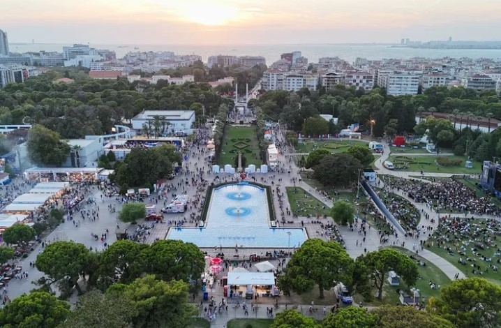 Mersin Büyükşehir, Kırsal Mahalle Yollarını Yeniliyor