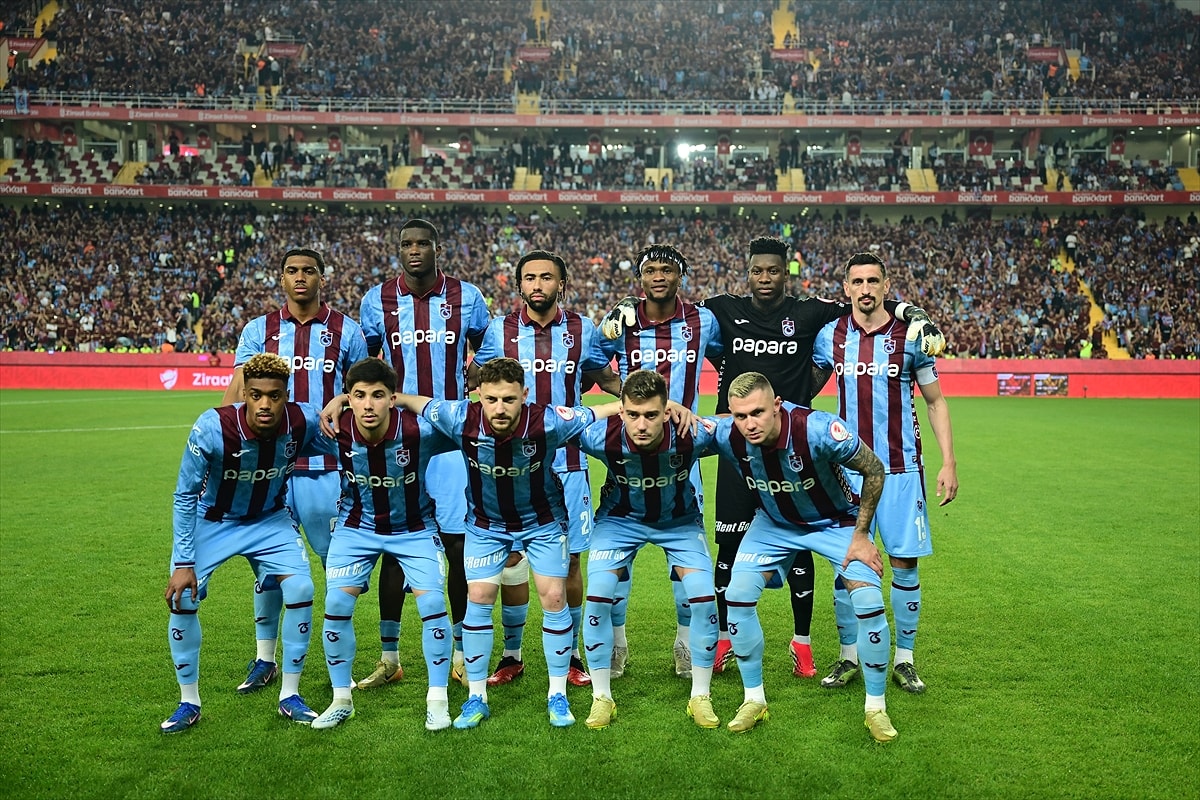 Ziraat Türkiye Kupası'nda Konyaspor'u 2-1 yenen TRABZONSPOR ŞAMPİYON