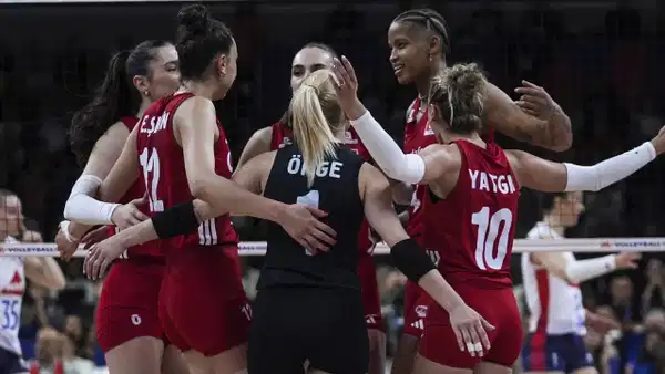 Filenin Sultanları'ndan Ankara'da 2. yengi: Türkiye 3-0 Fransa