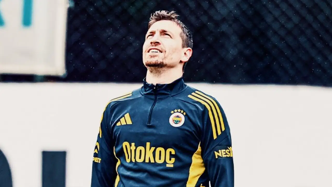 Fenerbahçe, Mert Hakan Yandaş'la yeniden! 