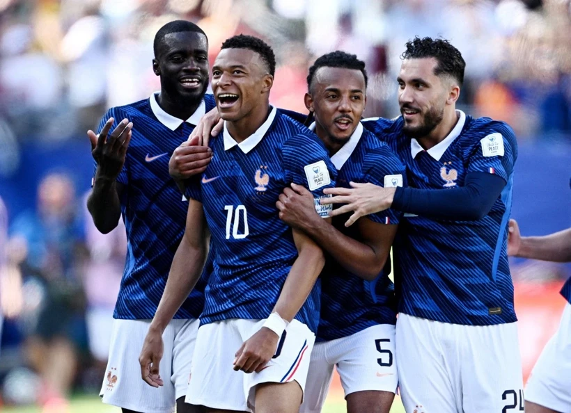 Dünya Kupası’nda ilk yarı finalist FRANSA oldu!