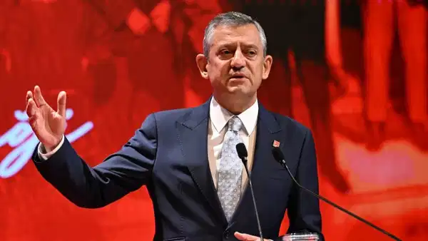 Özgür Özel'den 'olağanüstü kurultay' için mahkemeye başvuru hamlesi! 