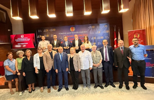 TGC’nin 2026 Yılı Basın Özgürlüğü Ödülü, 2 Gazeteci ile 3 Kuruma Verildi!  