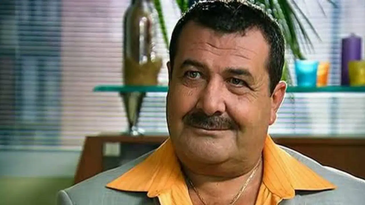 Oyuncu Tarık Papuççuoğlu'nun, Bodrum'daki bir misafirhanede yaşadığı öğrenildi!