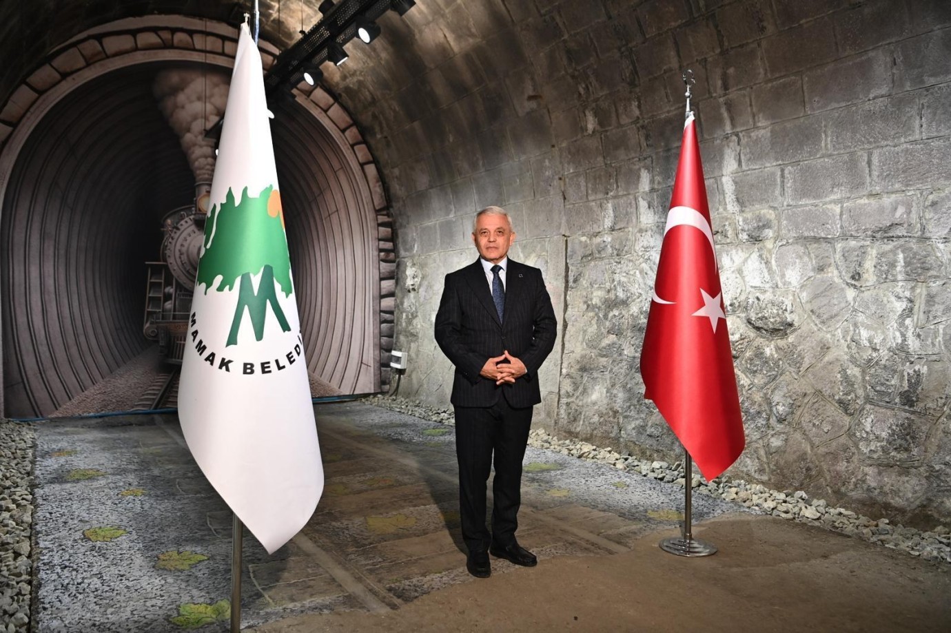 YENİ Parti Genel Başkanı Özgür Özel, Ankara Mamak'ta Temel Atma Törenine Katıldı!