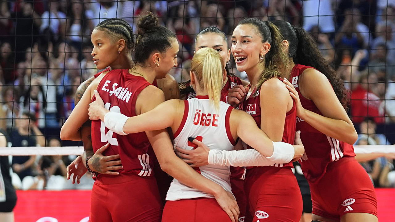 Türkiye-Azerbaycan bugün... Filenin Sultanları, çeyrek final niçin kardeşlerle karşılaşacak!