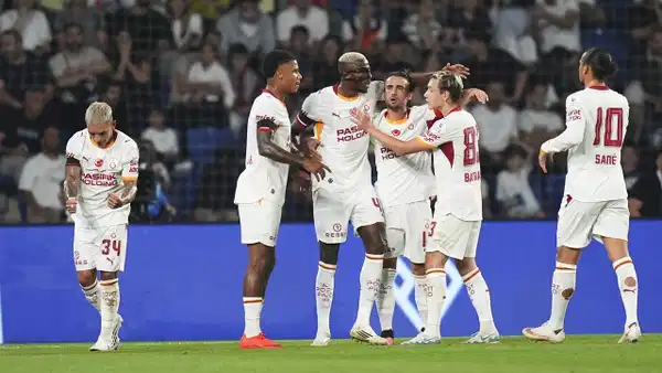 Başakşehir 2-3 Galatasaray  