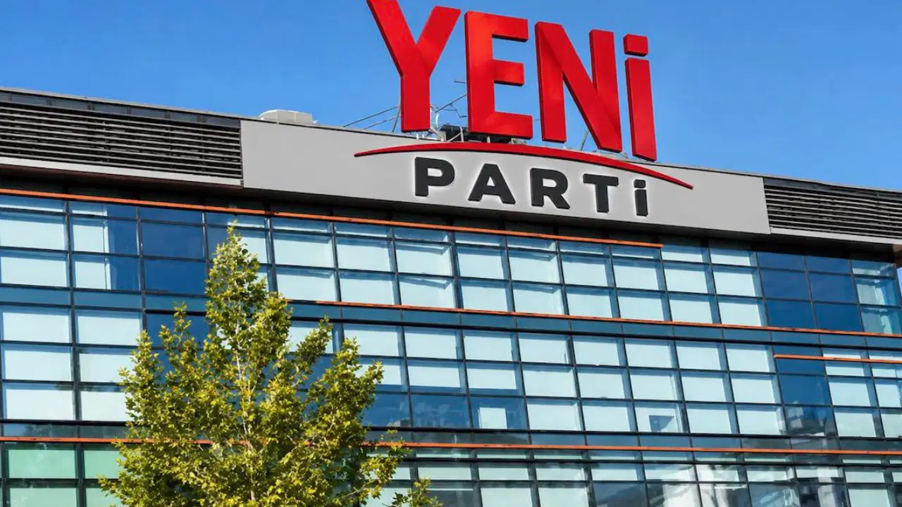 AYM, YENİ Parti'ye 'İSİM' için 30 günlük süre verdi! 