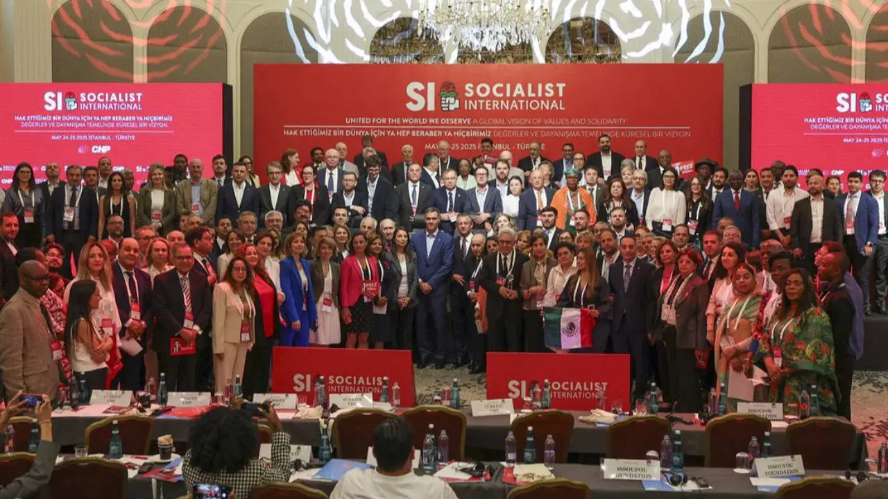 Sosyalist Enternasyonal; CHP’nin üyeliği dondurdu, YENİ Parti’nin başvurusunu kabul etti!