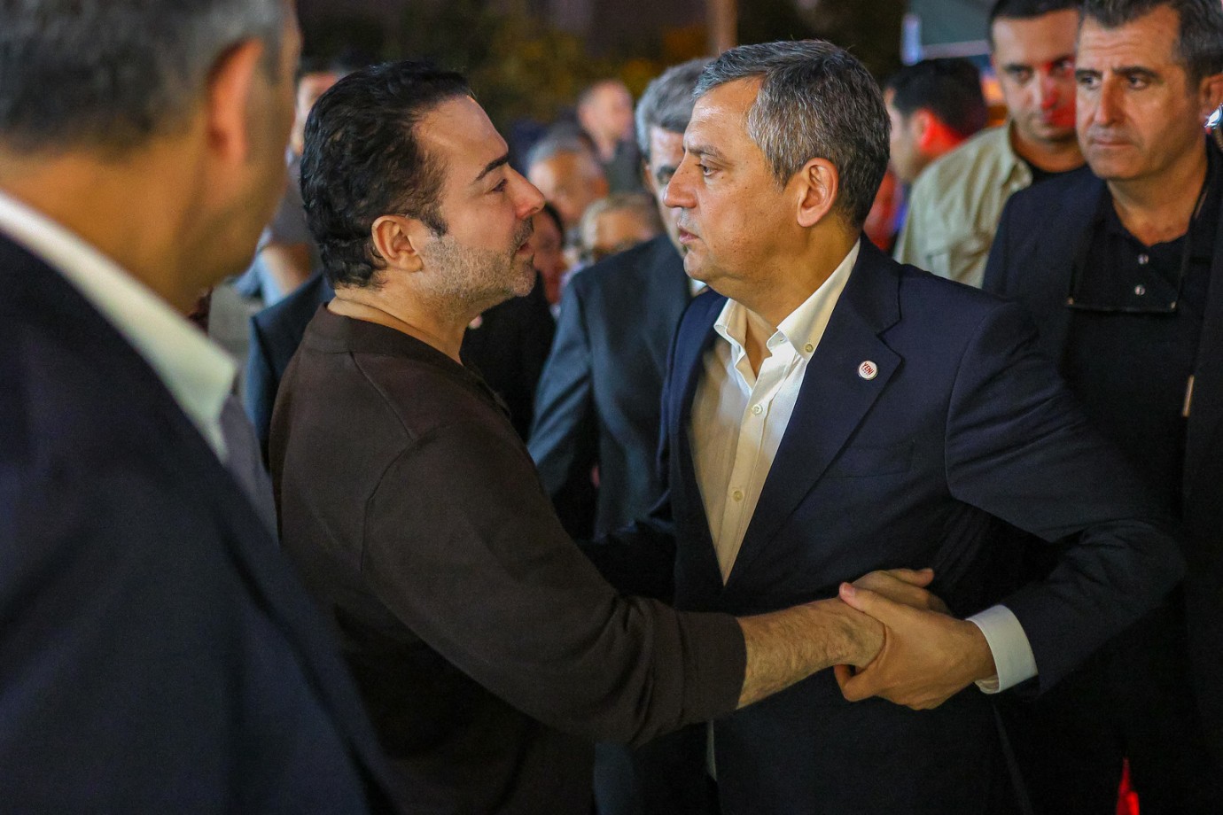 YENİ Parti Lideri Özgür Özel’den Atilla Taş’a Taziye Ziyareti