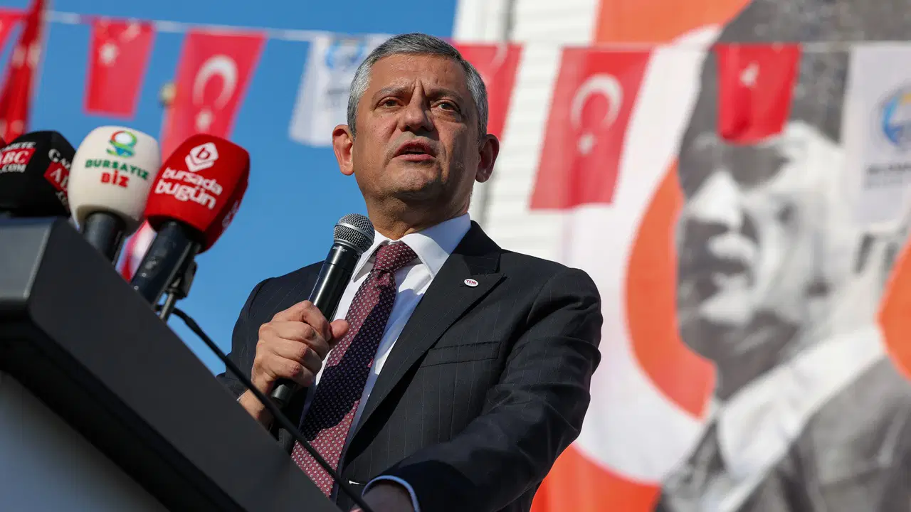 Mudanya'da törende konuşan ÖZEL: “BARIŞIN YOLU, MUDANYA’DAN LOZAN’A DOĞRU UZANDI”