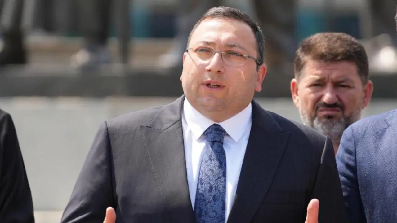 Kazada ağır yaralanmıştı... AKP'li Üsküdar Başkan Vekili Dündar Ziya Gültekin yaşamını yitirdi!
