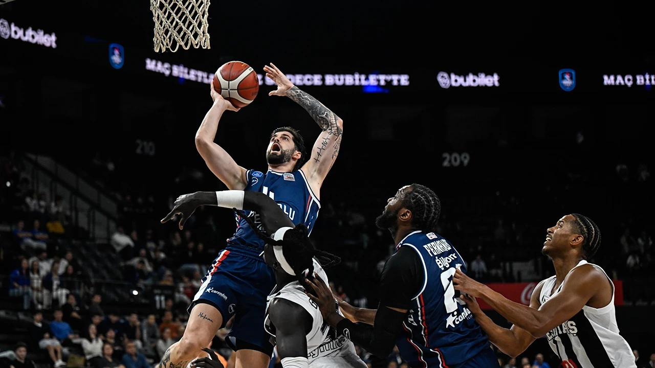 Fenerbahçe, Partizan'ı yendi ve 6'da 5 yaptı!